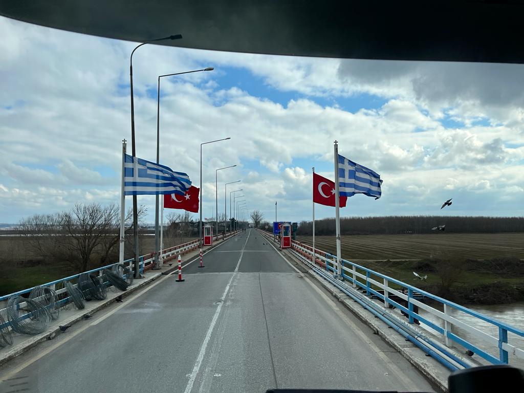 Testing 5G-enabled CAM functionalities in cross-border scenarios: 5G-MOBIX public demonstration across the Greece -Turkey border